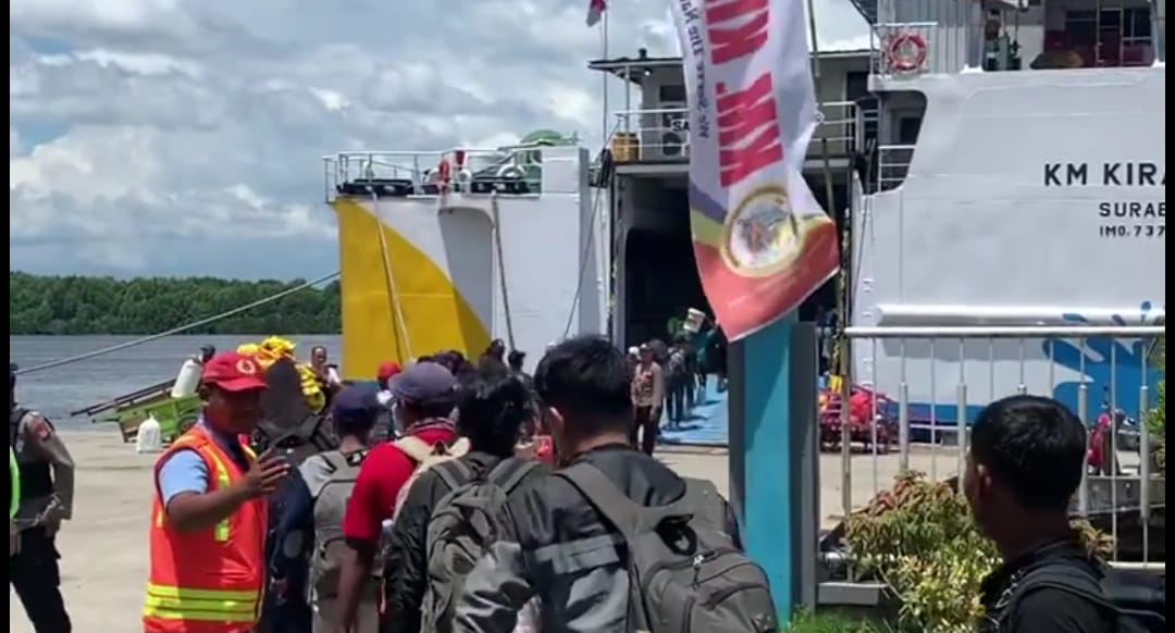 Waspadai Oknum Penjual Tiket Palsu di Pelabuhan Kumai, Sudah ada Korban