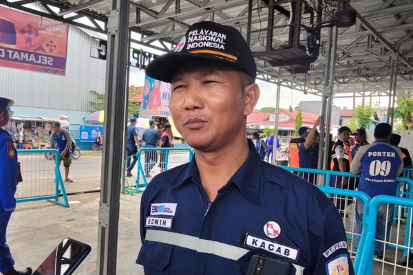 Kepala Pelni Cabang Sampit Imbau Calon Penumpang Tidak Membeli Tiket Lewat Calo