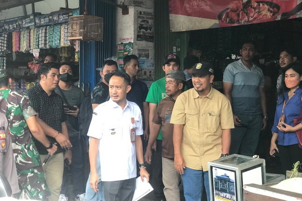 Harga Daging Tembus Rp150 Ribu per Kg, Wali Kota Palangka Raya Sidak Pasar