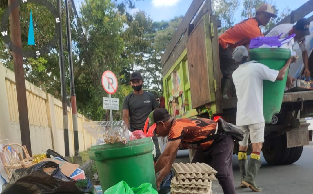 Selama Lebaran, Sampah yang Diangkut DLH Kobar Capai 190 Ton Per Hari