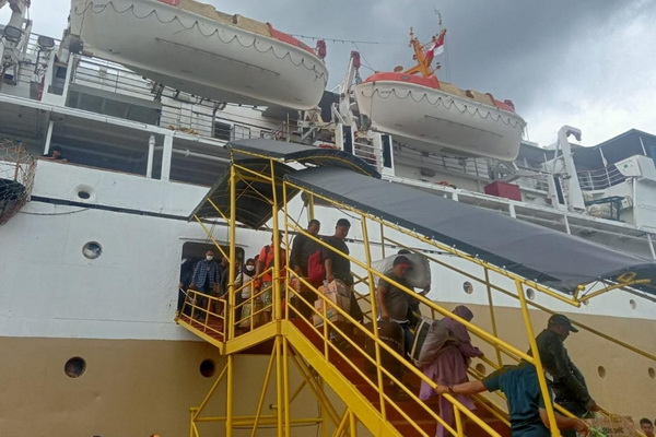 Arus Balik Pemudik di Pelabuhan Sampit Mulai Berdatangan