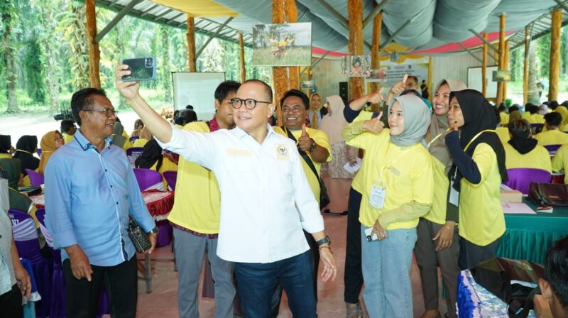 Mukhtarudin Ajak Milenial Kalteng untuk Mulai Berwirausaha