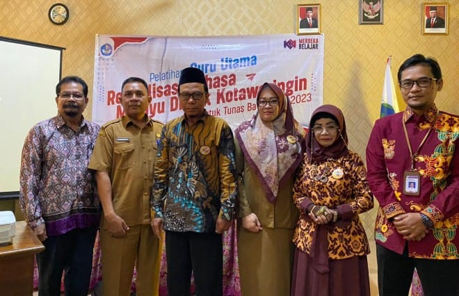 Disdik Kobar Dorong Revitalisasi Bahasa Daerah lewat Pelatihan Guru SD dan SMP