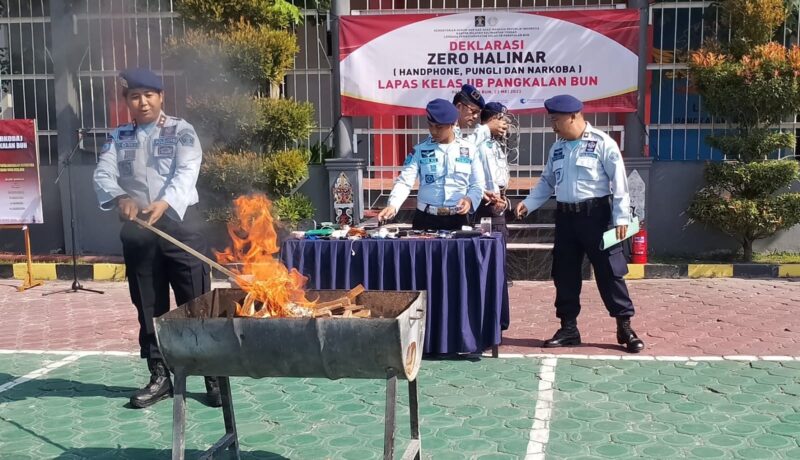 Deklarasi Zero Halinar, Lapas Pangkalan Bun Musnahkan Barang Hasil Penggeledahan