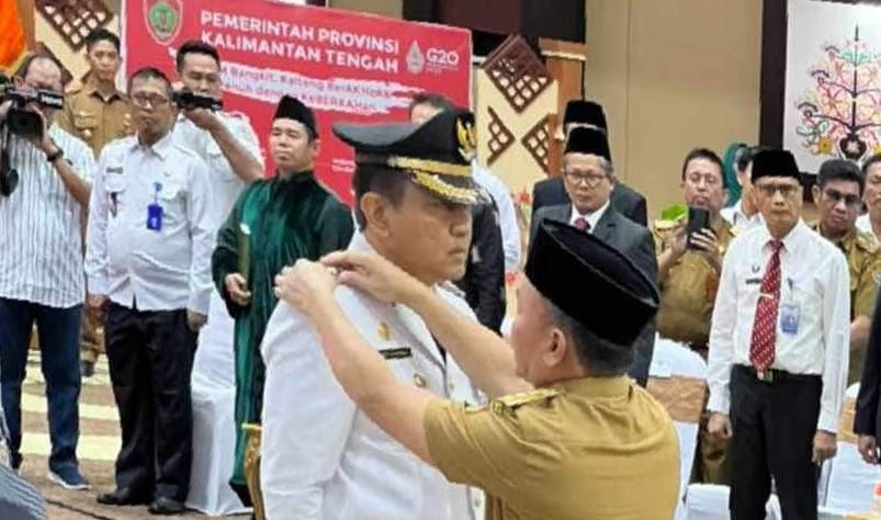 Sempat Tertunda, Pj Bupati Kobar Budi Santosa Resmi Dilantik Gantikan Anang Dirjo