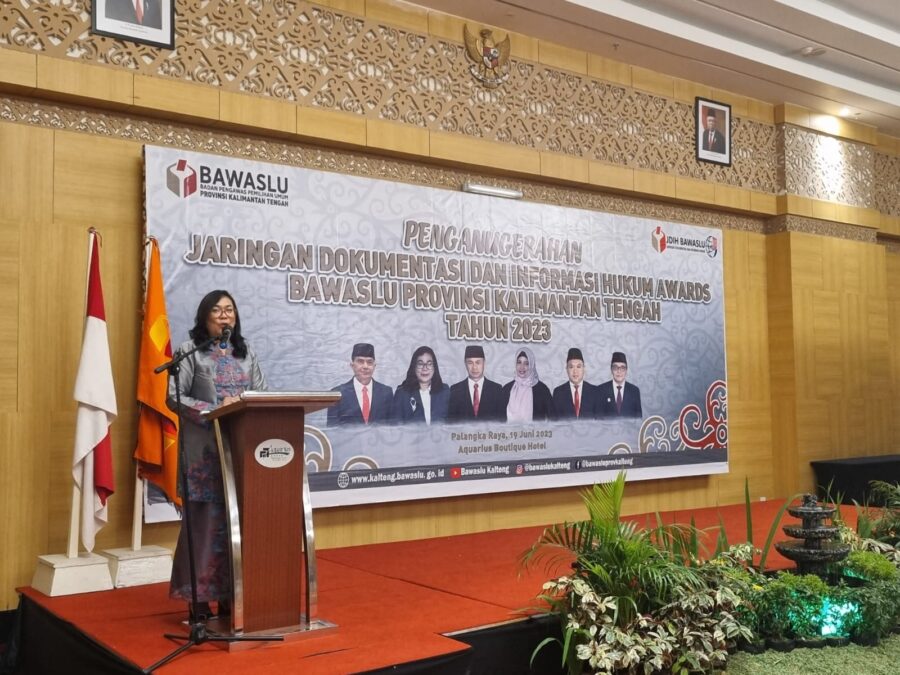 Gelar Penganugerahan JDIH Awards, Bawaslu Kalteng: Maksimalkan Layanan Informasi Hukum