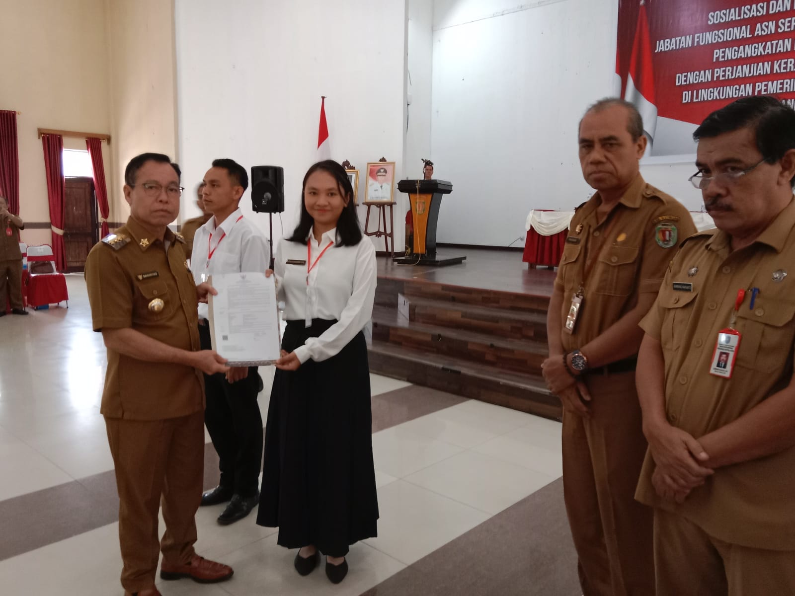 Baru Terima SK, Guru Jangan Ada Minta Pindah