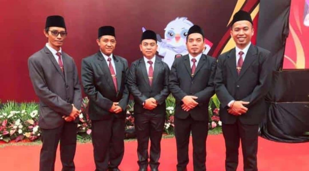 Anggota KPU Kotim Dilantik, Muhammad Rifqi Terpilih Jadi Ketua 