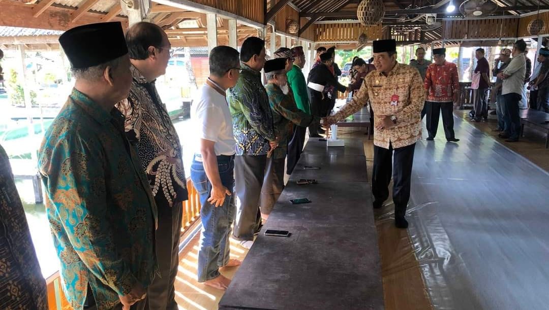 Pj Bupati Kobar Tekankan Sinergi untuk Menciptakan Stabilitas Menjelang Pemilu Serentak 2024