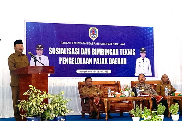 Pemkab Melawi Beri Reward Bagi Desa Bayar Pajak Tepat Waktu