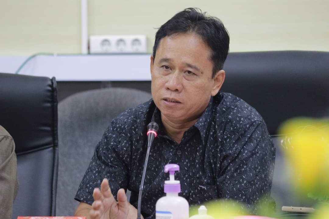 Dewan Seruyan: Masyarakat Punya Tanggung Jawab Awasi Jalannya Dunia Pendidikan