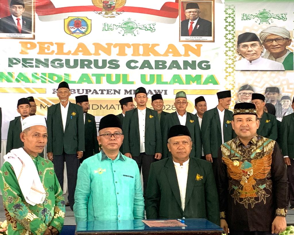 Hadiri Pelantikan PCNU, Bupati Harap Pengurus Bersatu Wujudkan Melawi yang Harmonis