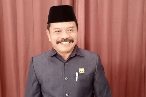 Musim Hujan, Jalan di Dapil III Sulit Dilewati