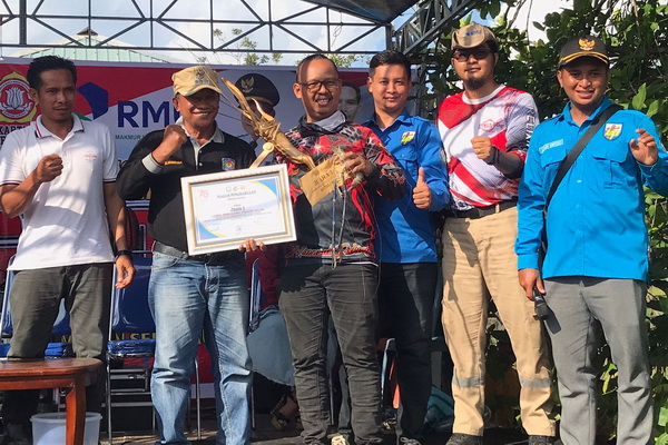Peserta Asal Palangka Raya Menangi Lomba Memancing Udang Galah di Desa Terantang