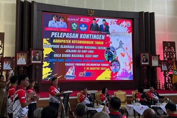 Lepas Kontingen O2SN, Bupati Kotim: Harus Juara untuk Wakili Kalteng di Tingkat Nasional