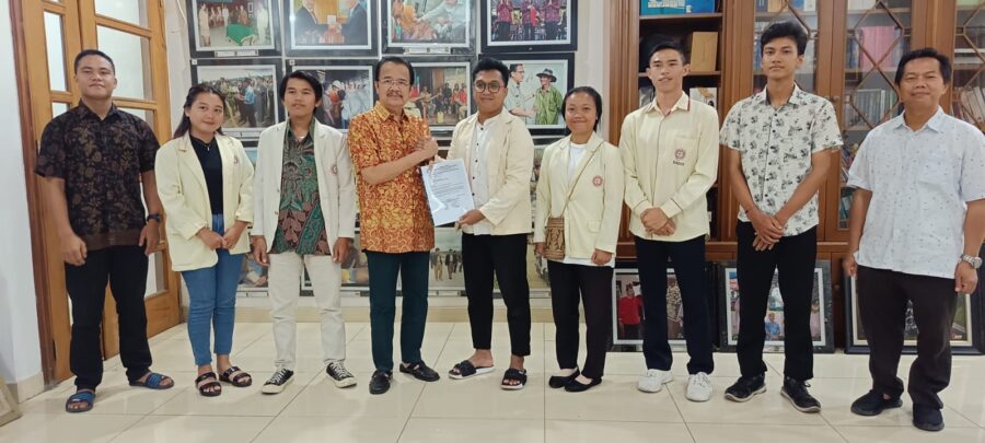 Temui Teras Narang, KMHDI Kalteng Sampaikan Isu-isu Pembangunan Daerah