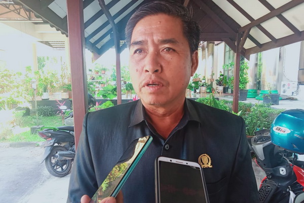 Dewan Dorong Pemda Katingan Tambah Tenaga Guru dan Nakes