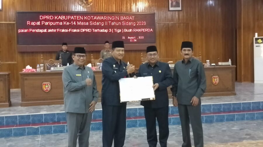 Paripurna ke-XIV, DPRD Kobar Sahkan Tiga Ranperda
