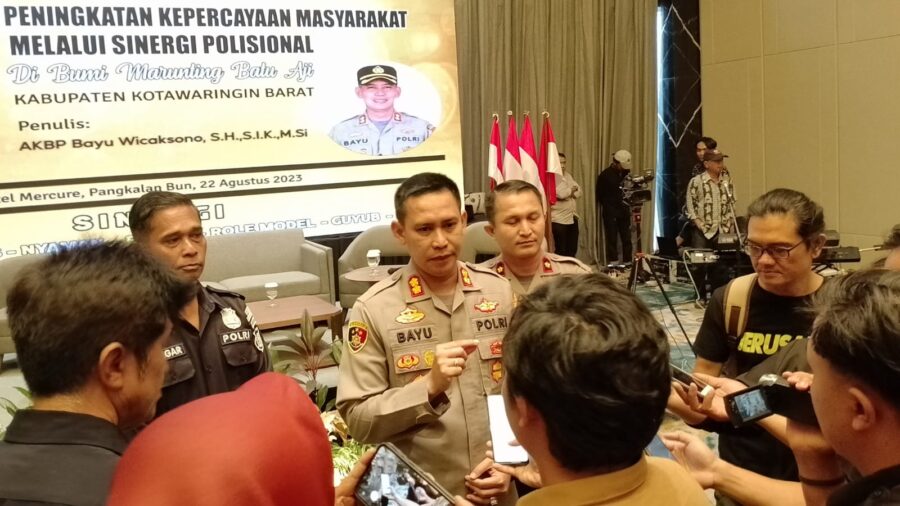 Luncurkan Buku, AKBP Bayu Wicaksono: Wujud Nyata Kehadiran Polri di Masyarakat