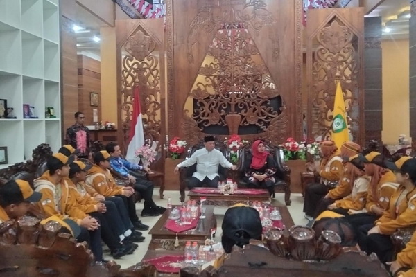 Wakili Kalteng, Bupati Kotim Lepas 15 Siswa Olimpiade Aritmatika Tingkat Nasional di Semarang