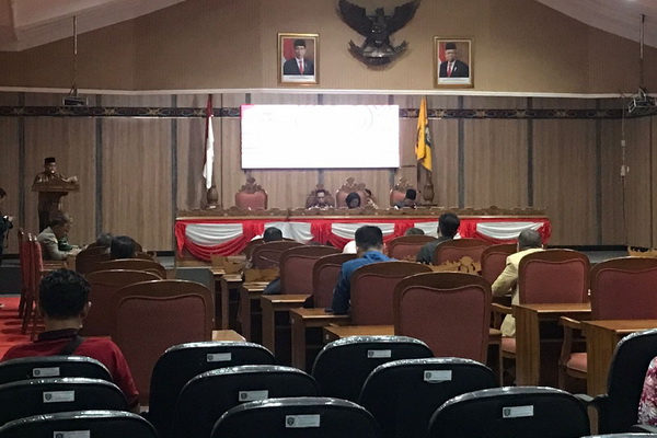 Kinerja Wakil Rakyat Disorot, Aktivis: Rabu Hingga Jumat Gedung DPRD Kotim Sering Kosong