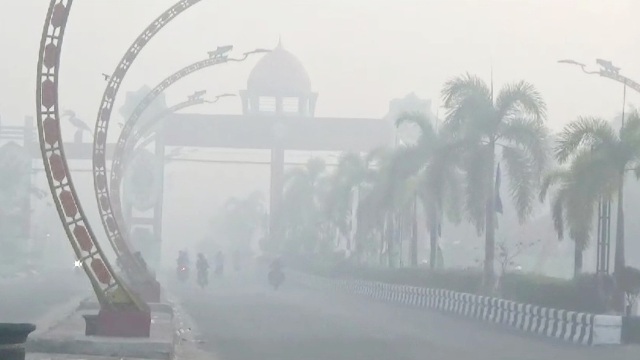 Kabut Asap Semakin Tebal, Data ISPU Mencatat Kualitas Udara Kotim Urutan Pertama se-Indonesia Kategori Sangat Tidak Sehat