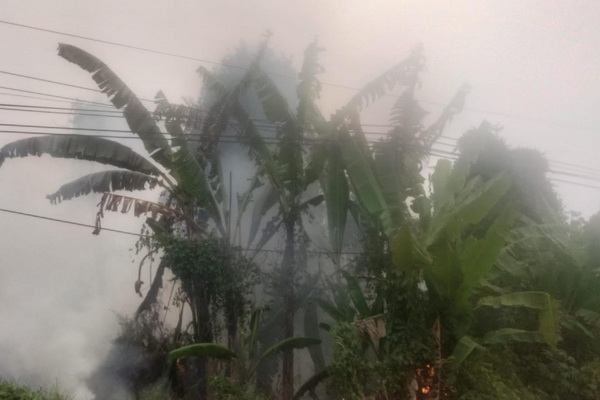 Kabel Listrik di Jalan Pramuka Sampit Ikut Terbakar