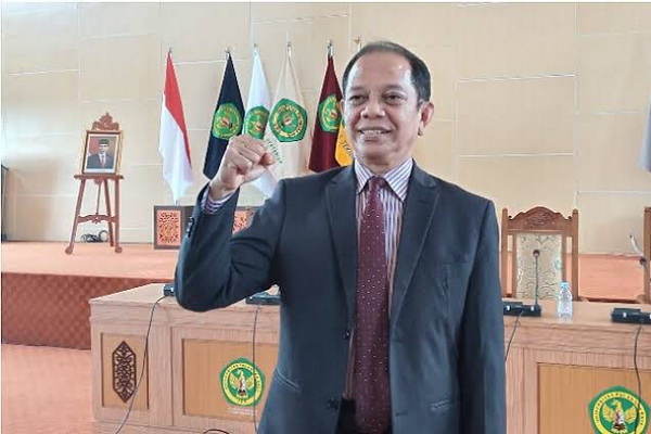 Tanggapi Kritik Mahasiswa, Rektor UPR Siap Berdiskusi