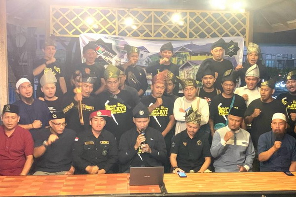 POM Bersama SPM Melawi Dukung Warga Pulau Rempang Pertahankan Tanah Kelahiran