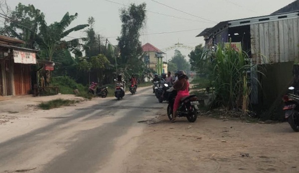 Rawan Kecelakaan, Warga Keluhkan Kondisi Jalan Tidar IV
