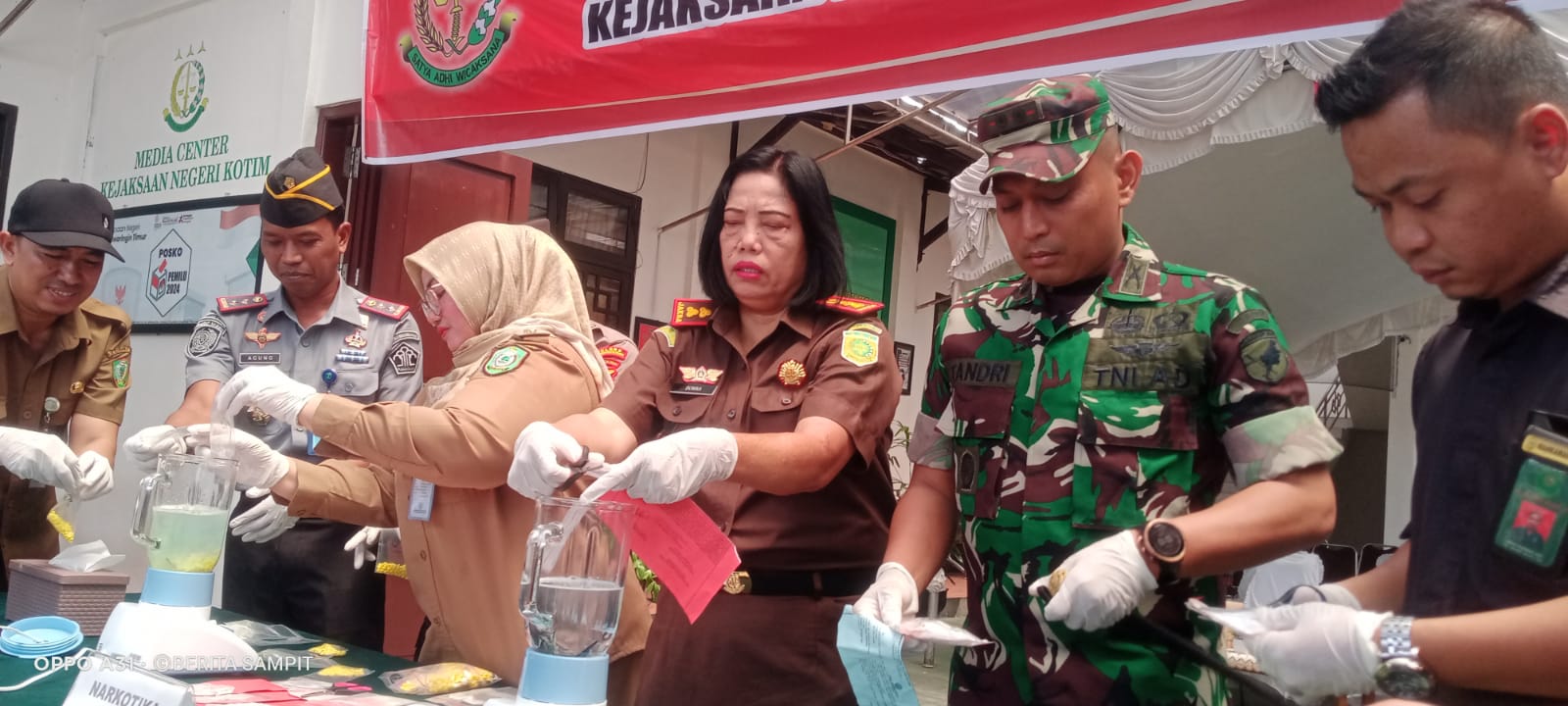 Kejari Kotim Musnahkan Barang Bukti Kasus Narkotika dari 112 Perkara