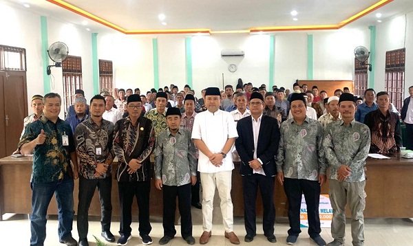 Bupati Melawi Buka Bimtek Penguatan dan Pengelolaan UPZ Masjid