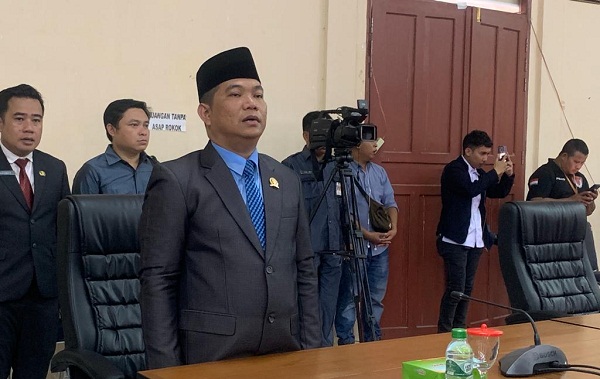 Dilantik Jadi Anggota DPRD Melawi, Bobby Malpar Siap Perjuangkan Aspirasi Rakyat