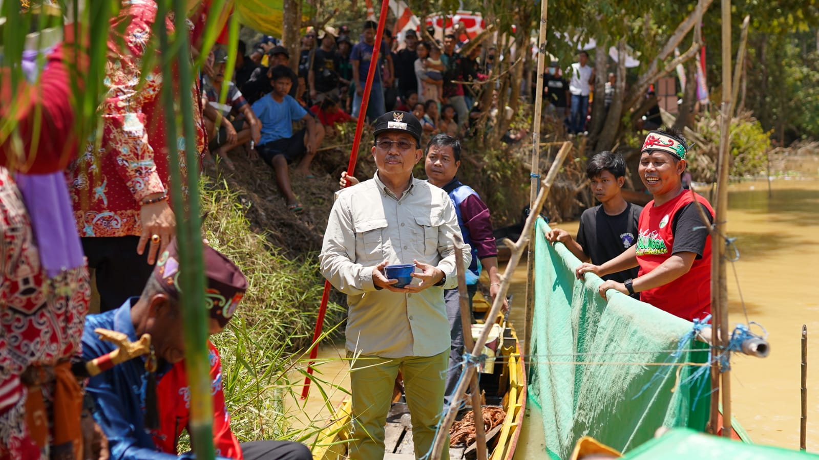 Pj Bupati Kaspinor Hadiri Ritual Tuba Adat Meminta Hujan di Desa Jihing