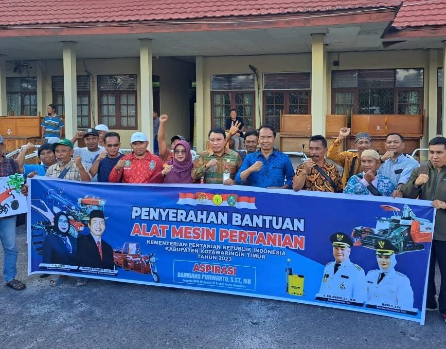 Buat Gebrakan, Bambang Purwanto Bantu 74 Poktan di Kotawaringin Timur