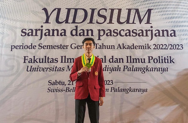 Kader HMI Jadi Yudisium Terbaik Fisipol UMPR
