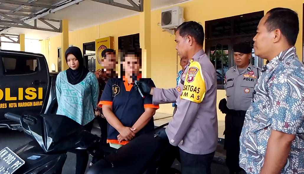 Tukang Pijat ini Curi Uang Pelanggannya Saat Lengah