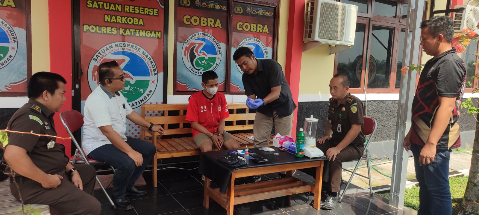 Polisi Katingan Musnahkan 49,49 Gram Sabu