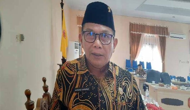 Dewan Minta Disperindagkop UKM Pertahankan Pasar Tradisional di Kobar
