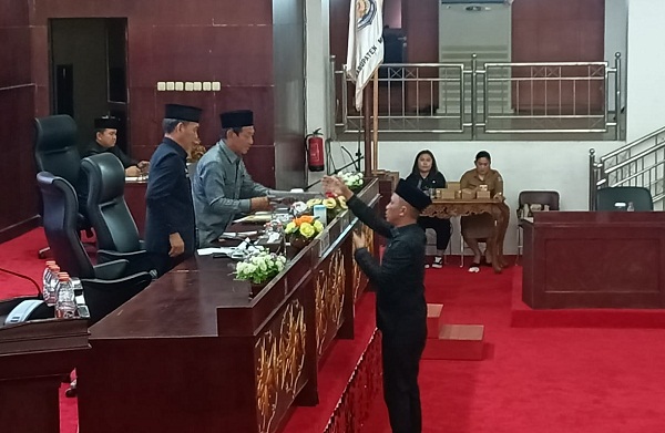 Paripurna ke-7 Masa Sidang III, Tujuh Fraksi Beri Pandangan Umum Atas Dua Raperda