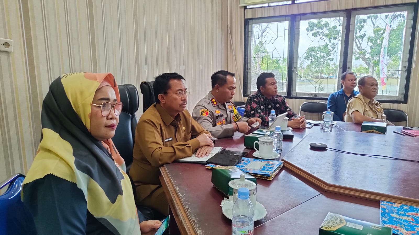 Pj Bupati Sukamara Ikuti Rakor Percepatan Penandatanganan NPHD Pilkada 2024 Bersama Wamendagri