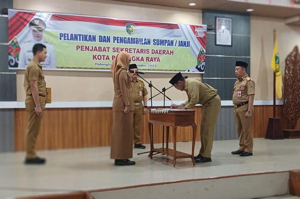 Sah! Kadis DLH Kalteng Resmi Jabat Pj Sekda Kota Palangka Raya