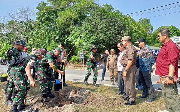 Rangkaian Hari Juang Ke78, Kodim 1019/Katingan Tanam 100 Bibit Pohon