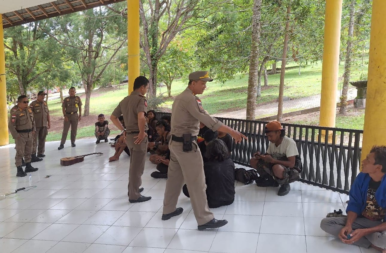 Satpol PP Kobar Kembali Amankan Belasan Anak Punk