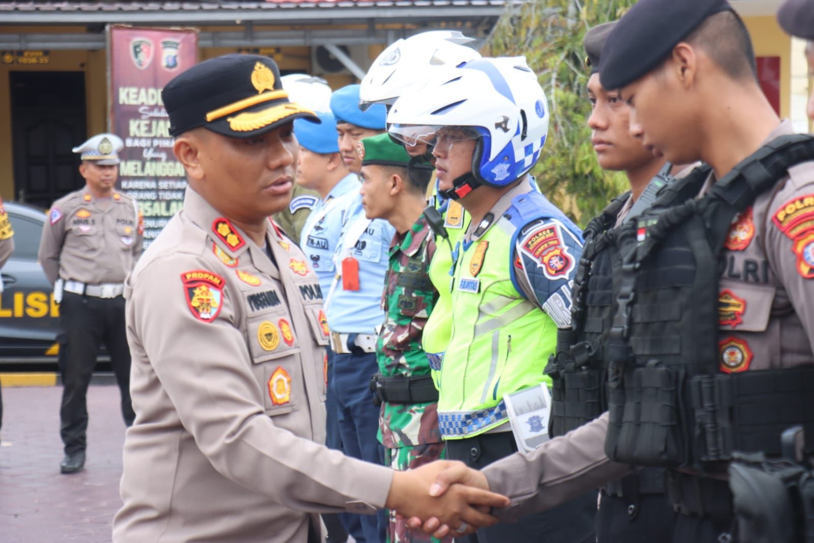 Tingkatkan Kamtibmas Jelang Pemilu 2024, Polres Kobar Gelar Patroli Gabungan