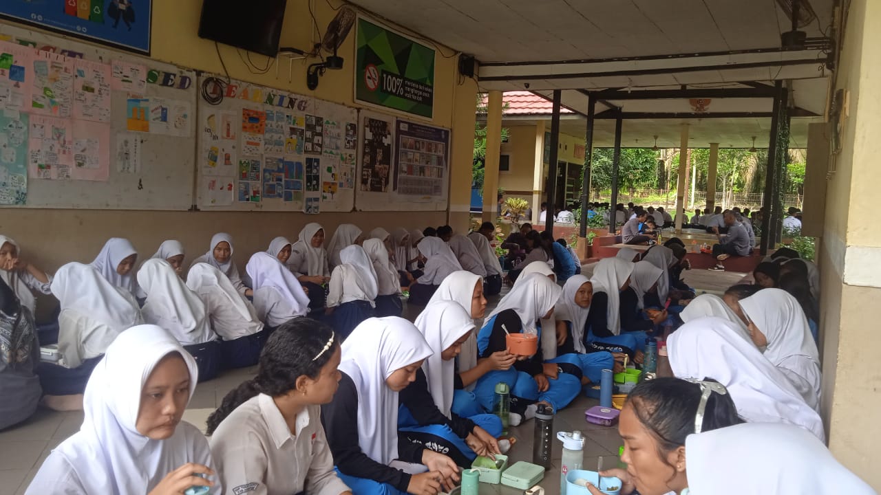 Wujudkan Sekolah Sehat, SMP Tunas Agro Programkan Makan Pagi Bersama