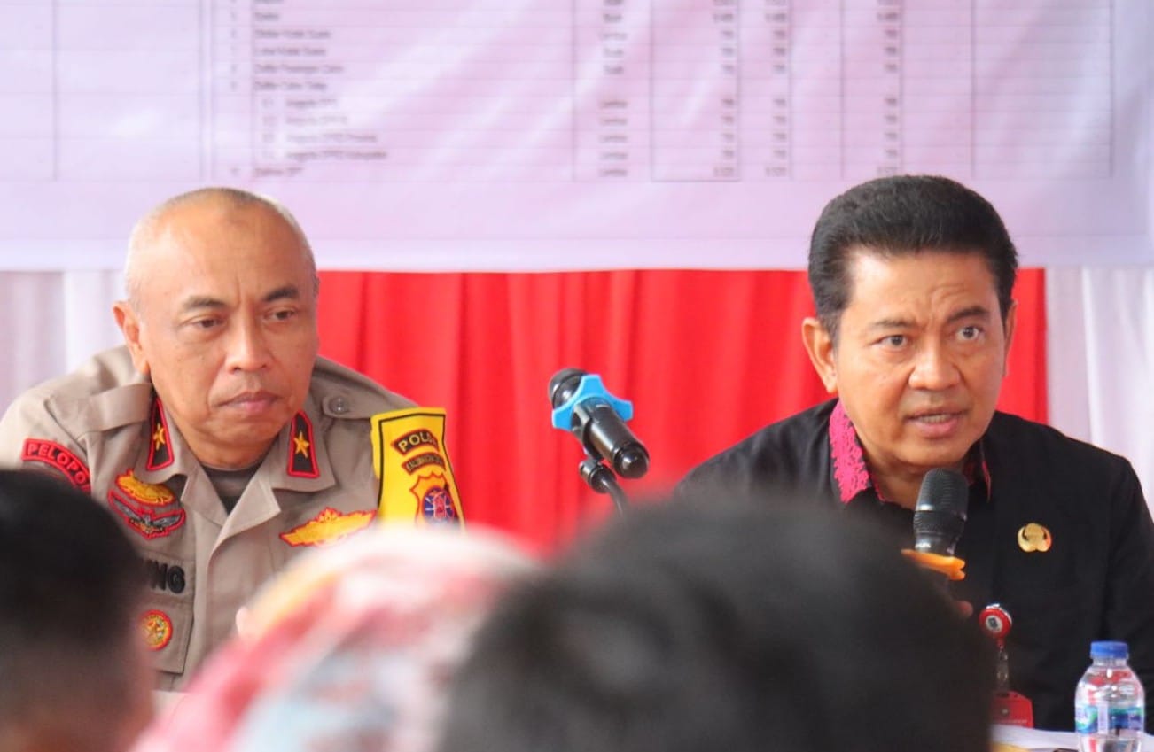 Pj Bupati Kobar Ajak Semua Pihak Sukseskan Persiapan dan Pelaksanaan Pemilu 2024