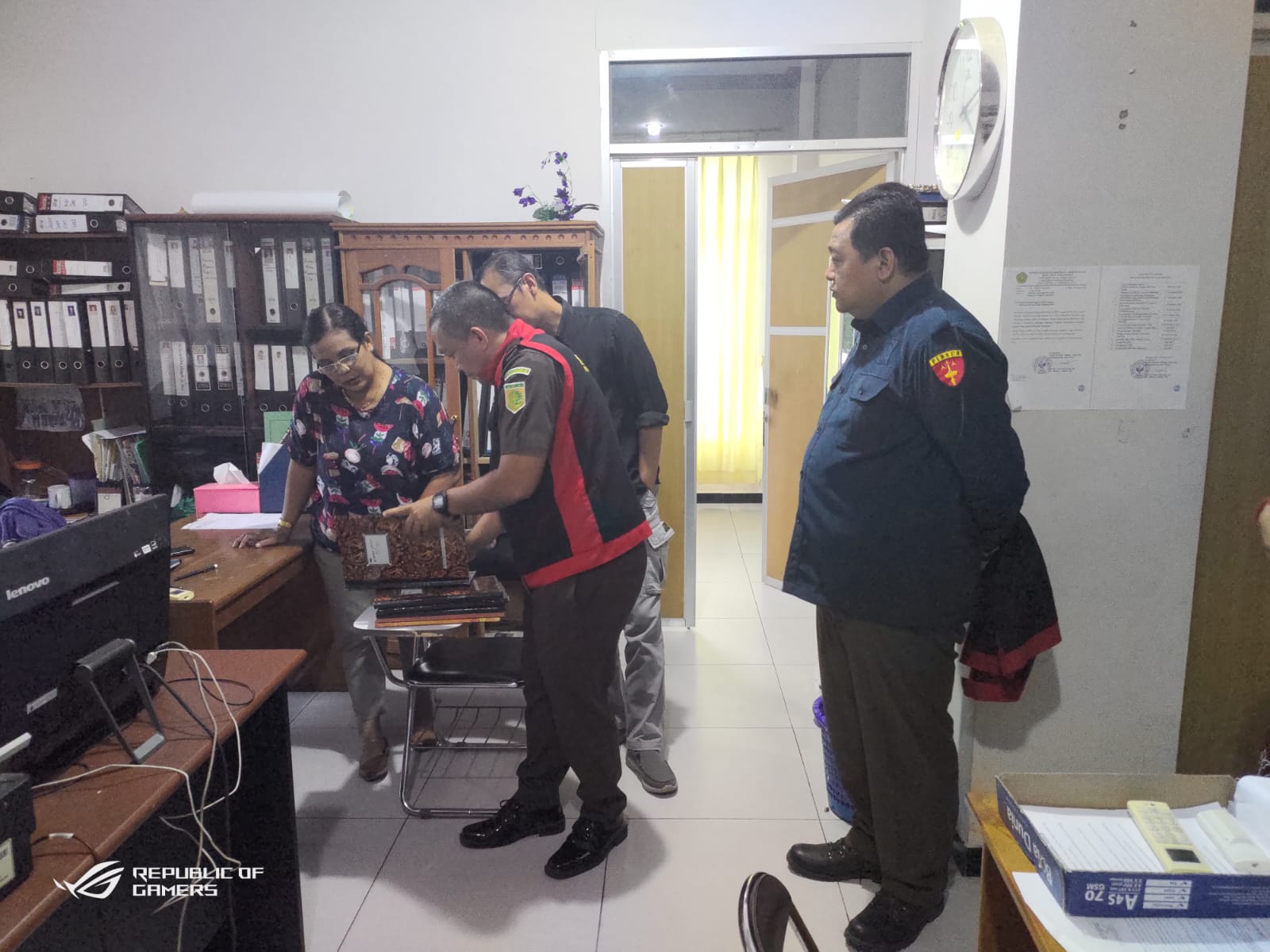 Dugaan Korupsi di Kampus Pascasarjana, Rumah Pejabat UPR Digeledah, Jaksa Sita Dokumen LPJ Anggaran 2018-2022