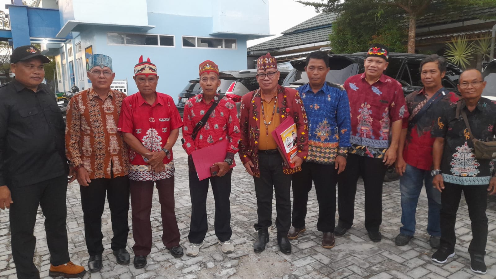 Rapat Kasus Penggarapan Lahan Makam Keluarga, Kedamangan Kumpulkan Bahan untuk Sidang Adat