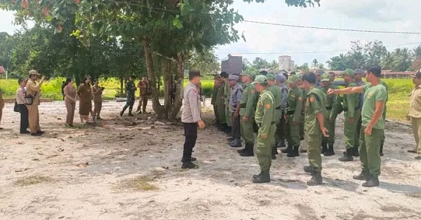 Jelang Pemilu 2024, Polsek Tewang Sangalang Garing dan Pulau Malan Latih Satlinmas